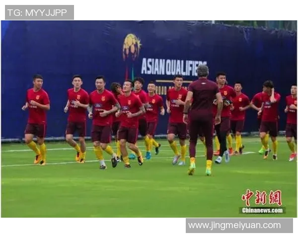 中国国足迎战乌兹别克斯坦全力争胜期待精彩对决 中国国足迎战乌兹别克斯坦全力争胜期待精彩对决