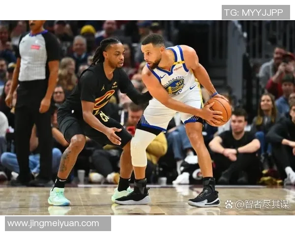 勇士与公牛激战十月三十日球迷期待精彩对决与精彩表现 勇士与公牛激战十月三十日球迷期待精彩对决与精彩表现